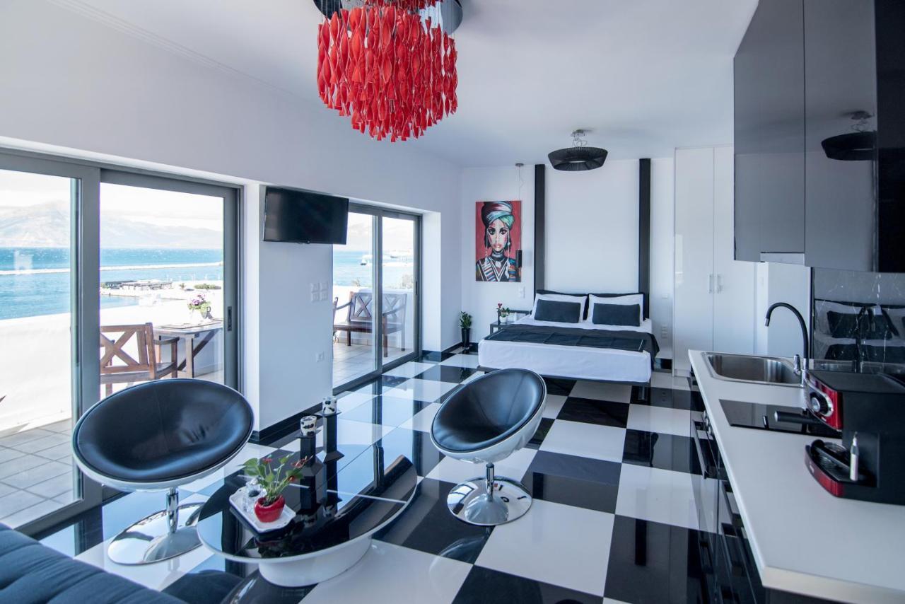 Majestic Penthouse In The Heart Of Patra Apartment ภายนอก รูปภาพ