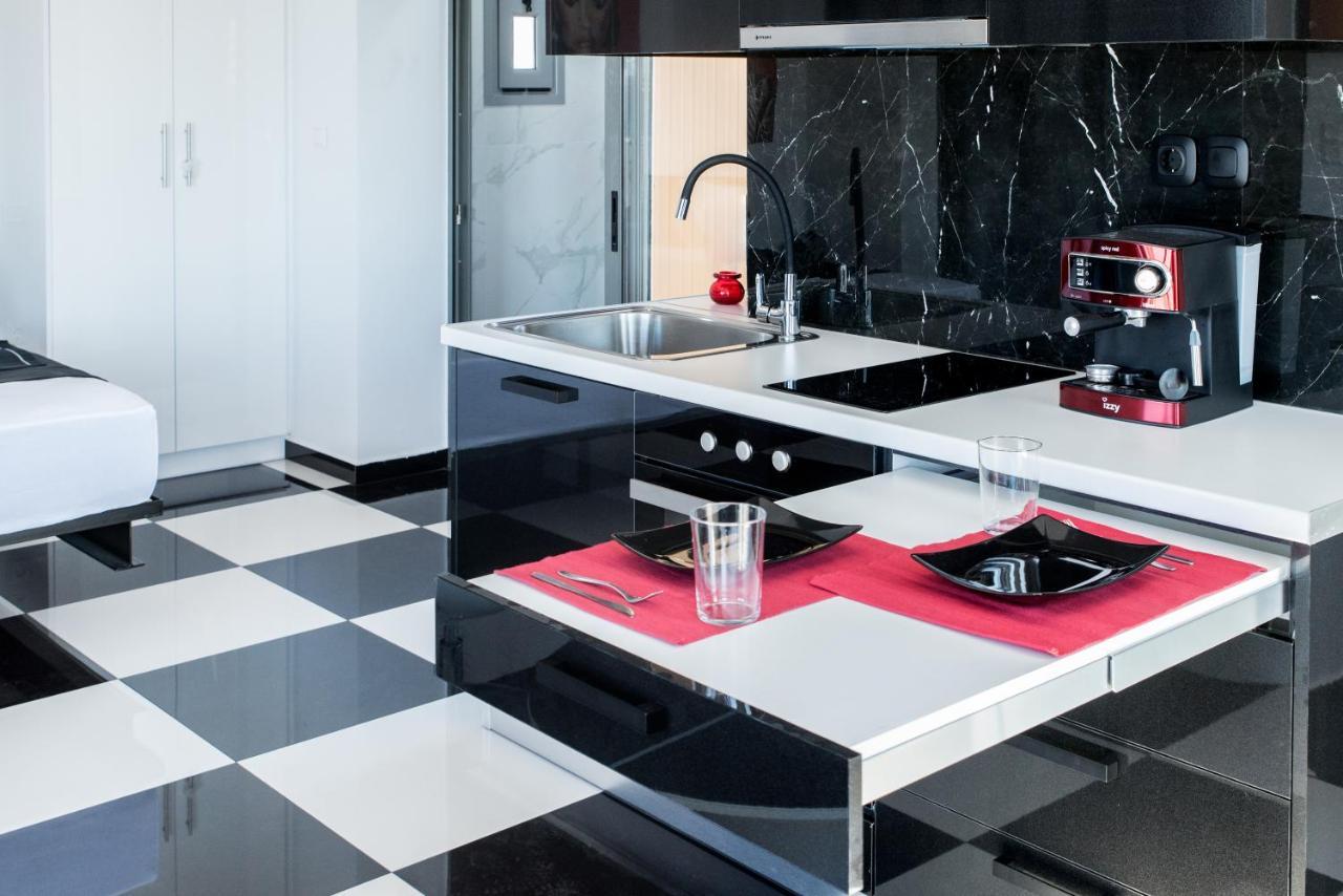 Majestic Penthouse In The Heart Of Patra Apartment ภายนอก รูปภาพ