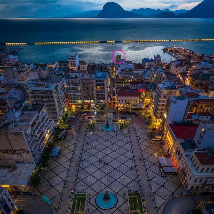 Majestic Penthouse In The Heart Of Patra Apartment ภายนอก รูปภาพ